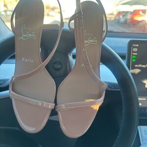 listing-status-banner